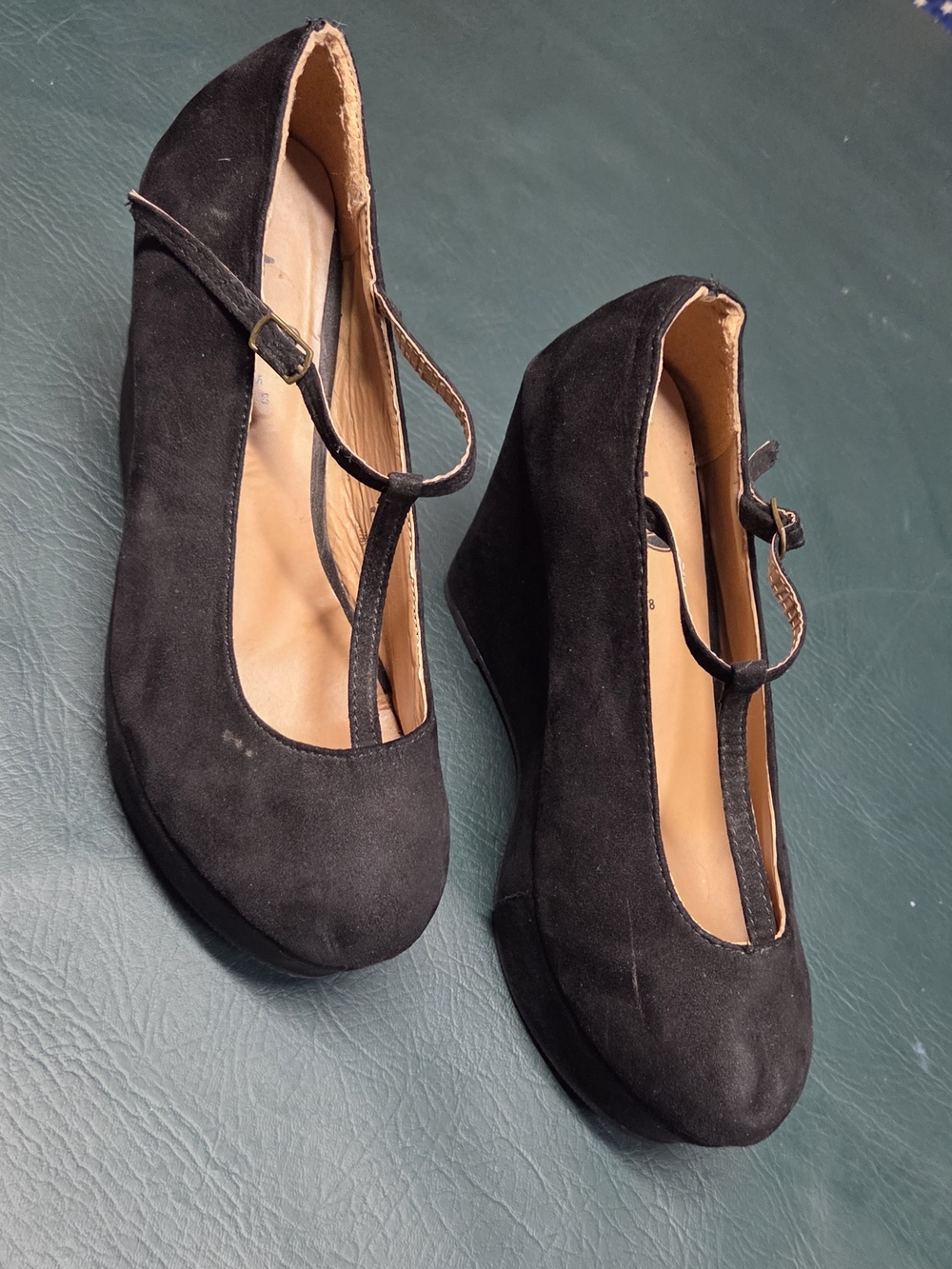 **Black Suede Rue21 Ect. Platform Heels - Women's Classic Style** - Picture 7 of 7